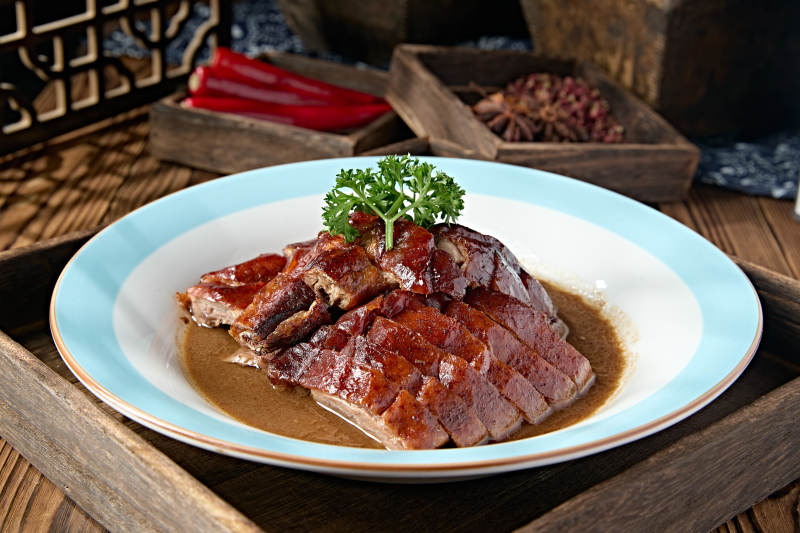广式美味卤味烧鸭
