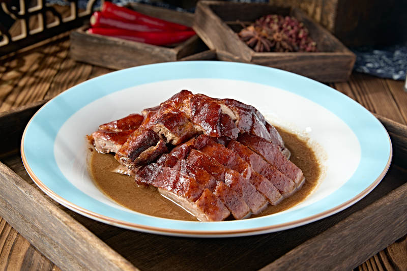 广式美味卤味烧鸭