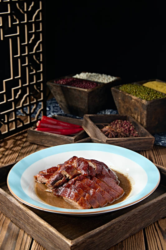 广式美味卤味烧鸭