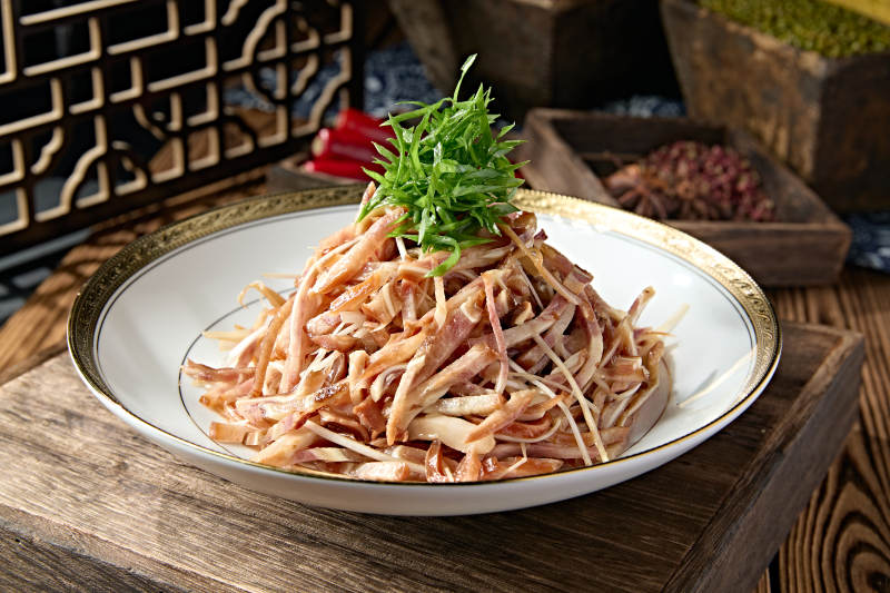精美凉菜凉拌美味猪耳丝