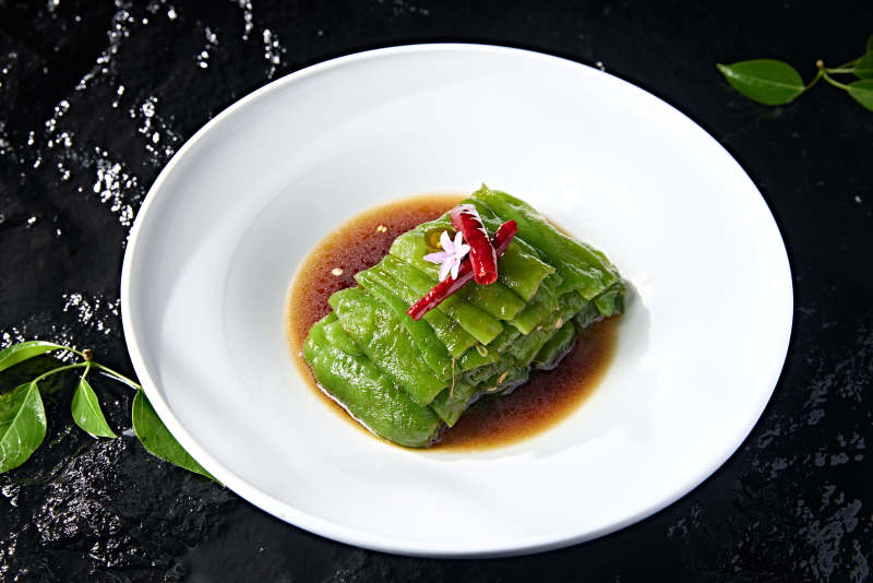 青口小凉菜捞汁烧青辣椒