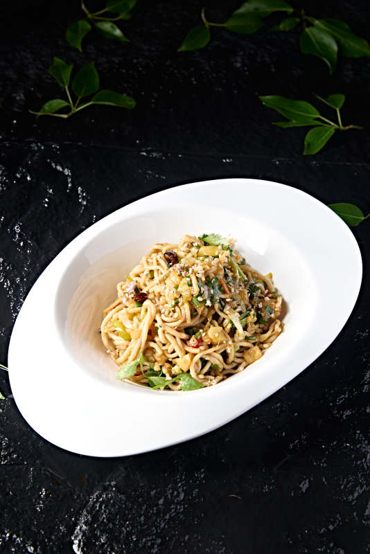 地方风味凉菜凉拌莜面饸饹