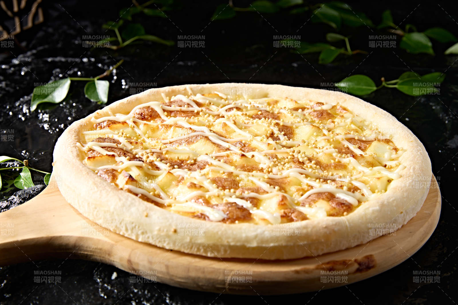 意大利传统美食烤披萨