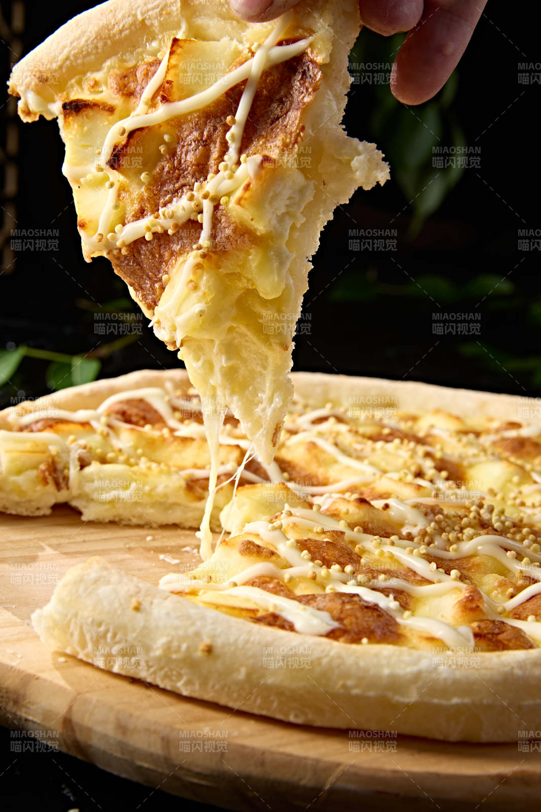 意大利传统美食烤披萨