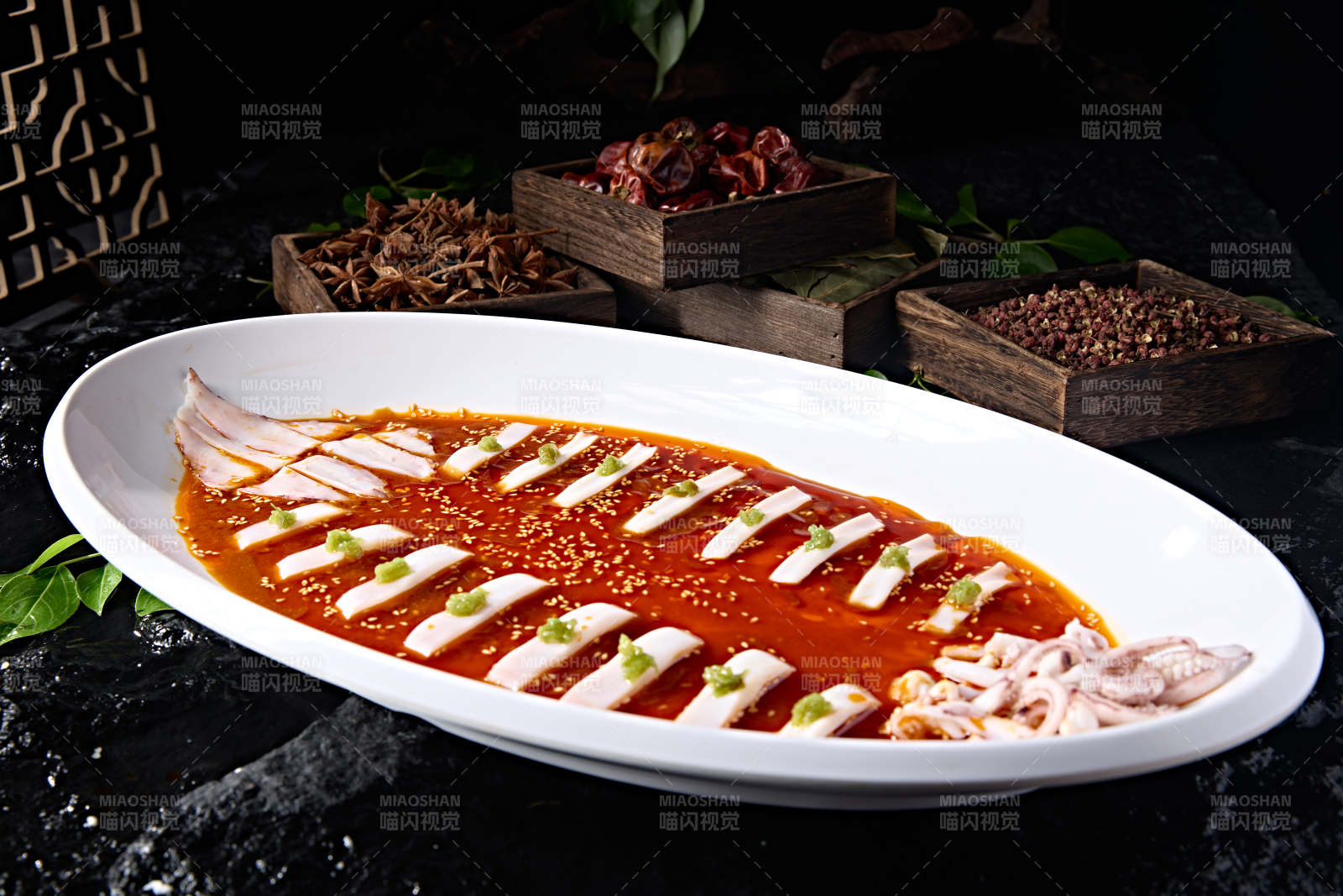 韩式甜辣酱佐深海大鱿鱼切片