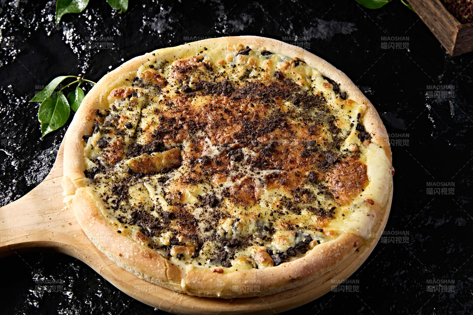 意大利传统美食烤披萨