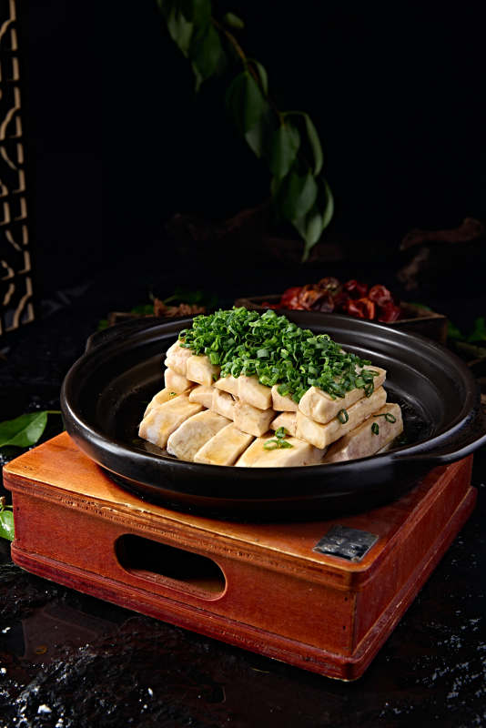 砂锅葱香焗芋头条