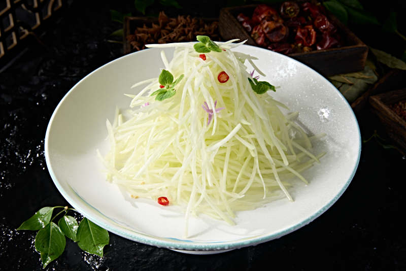 健康素食小凉菜凉拌卤笋丝