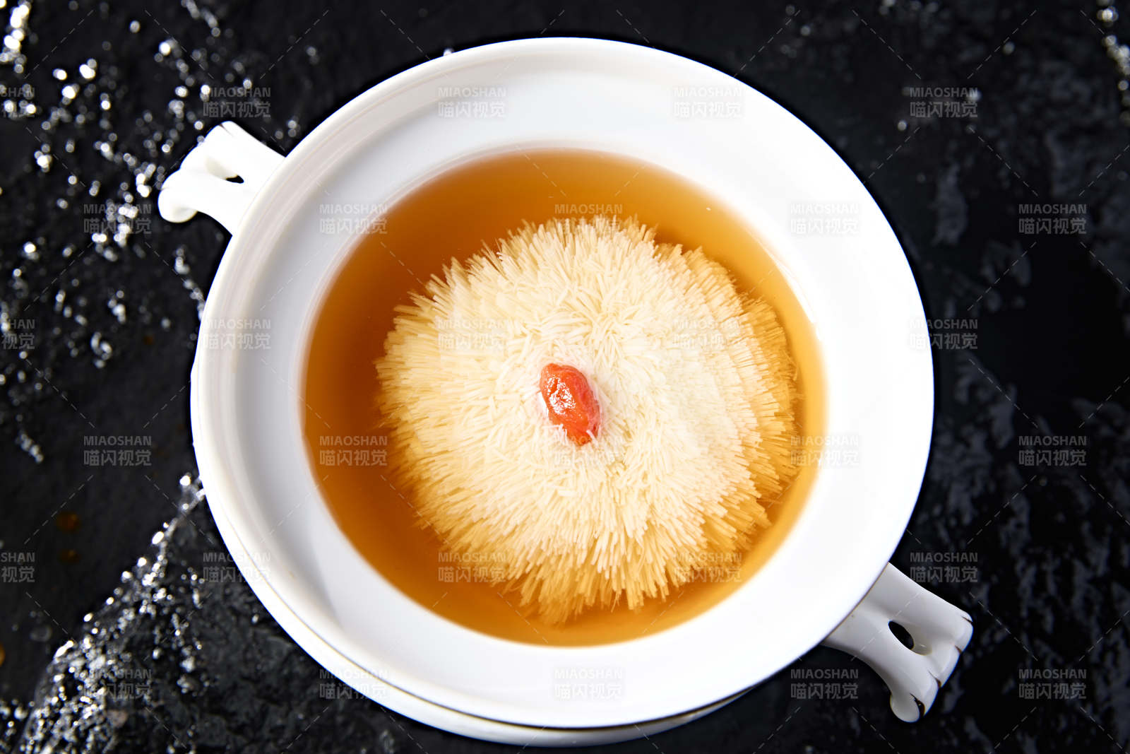 一品上汤枸杞炖文菊豆腐