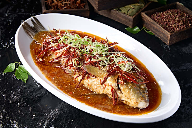 川香辣味干烧大鲤鱼
