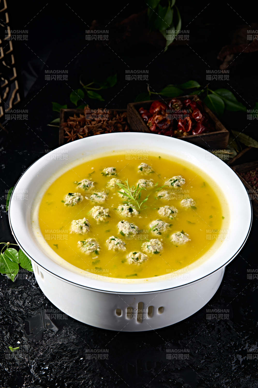 一品酸汤炖野菜珍珠肉丸