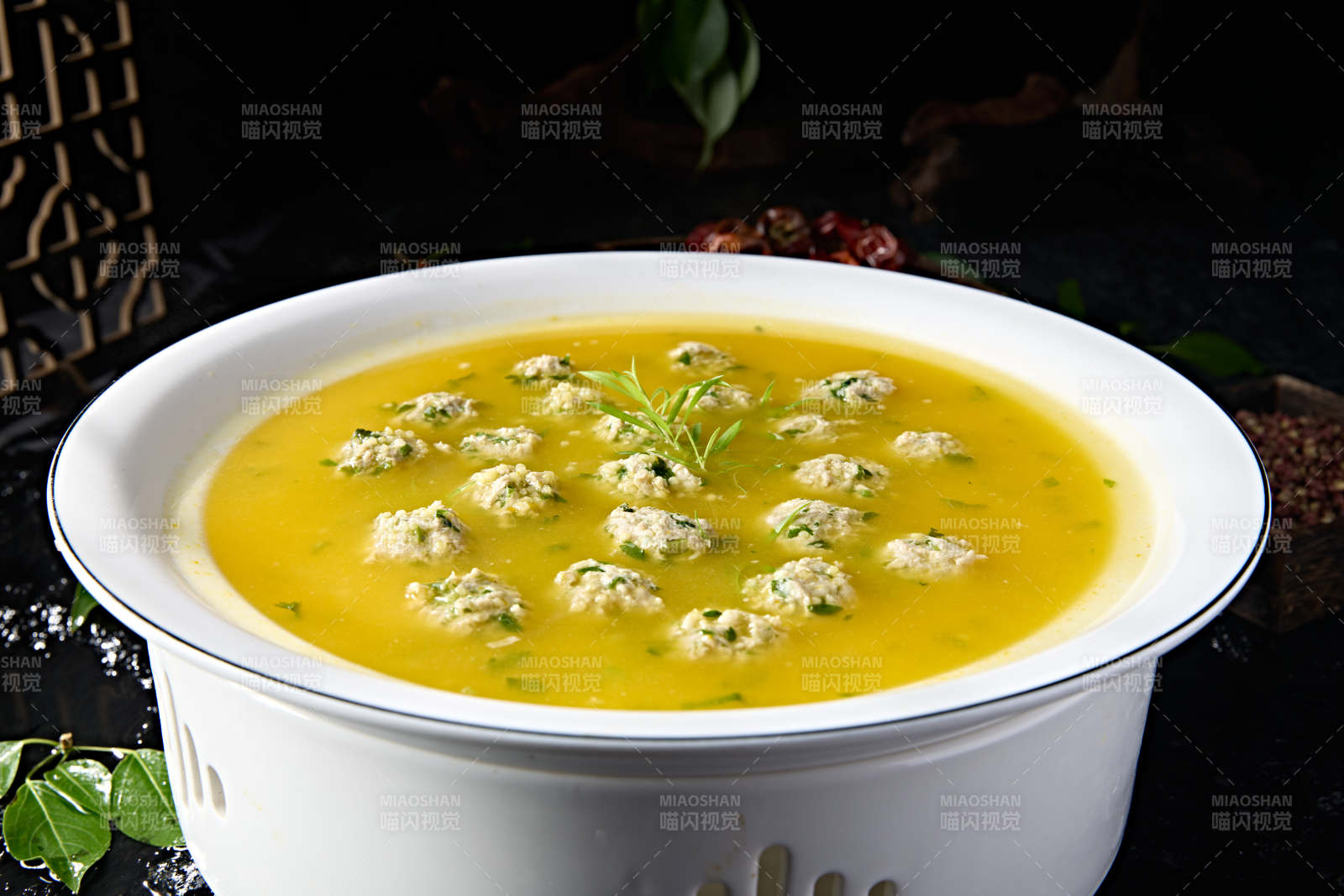 一品酸汤炖野菜珍珠肉丸