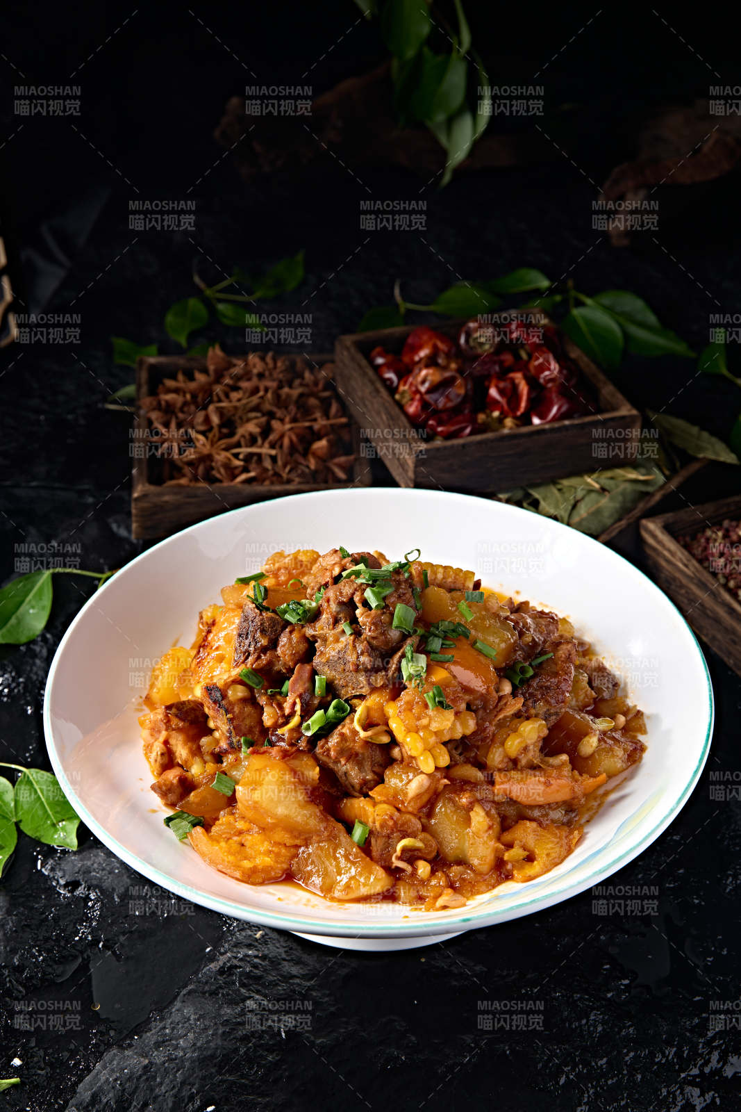 東北農家燉菜南瓜土豆玉米燉豬骨