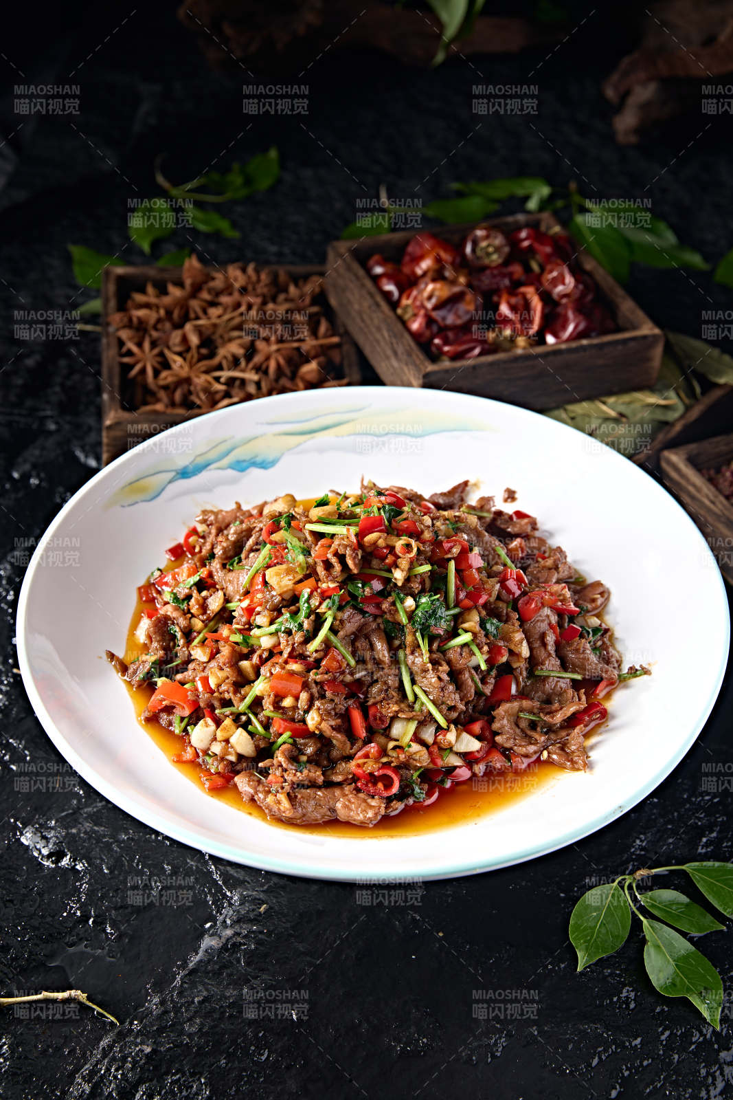 湘菜小炒蒜香剁椒小炒黃牛肉