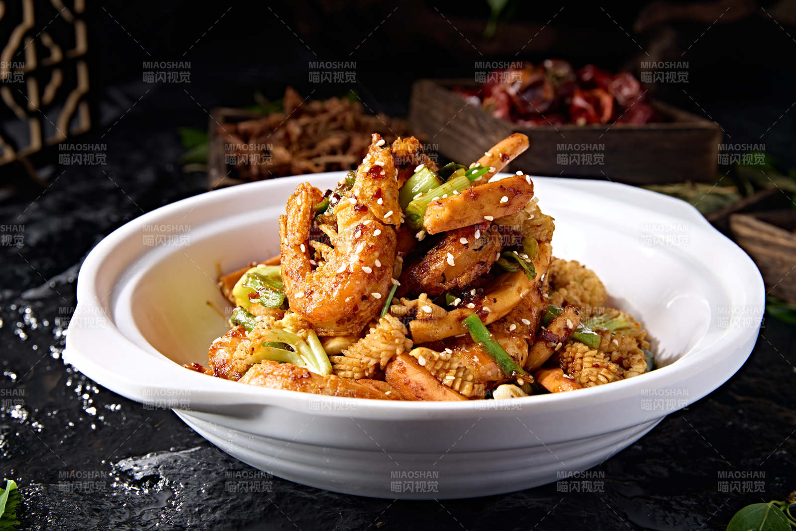 香锅鱿鱼卷土豆菜花烹大虾