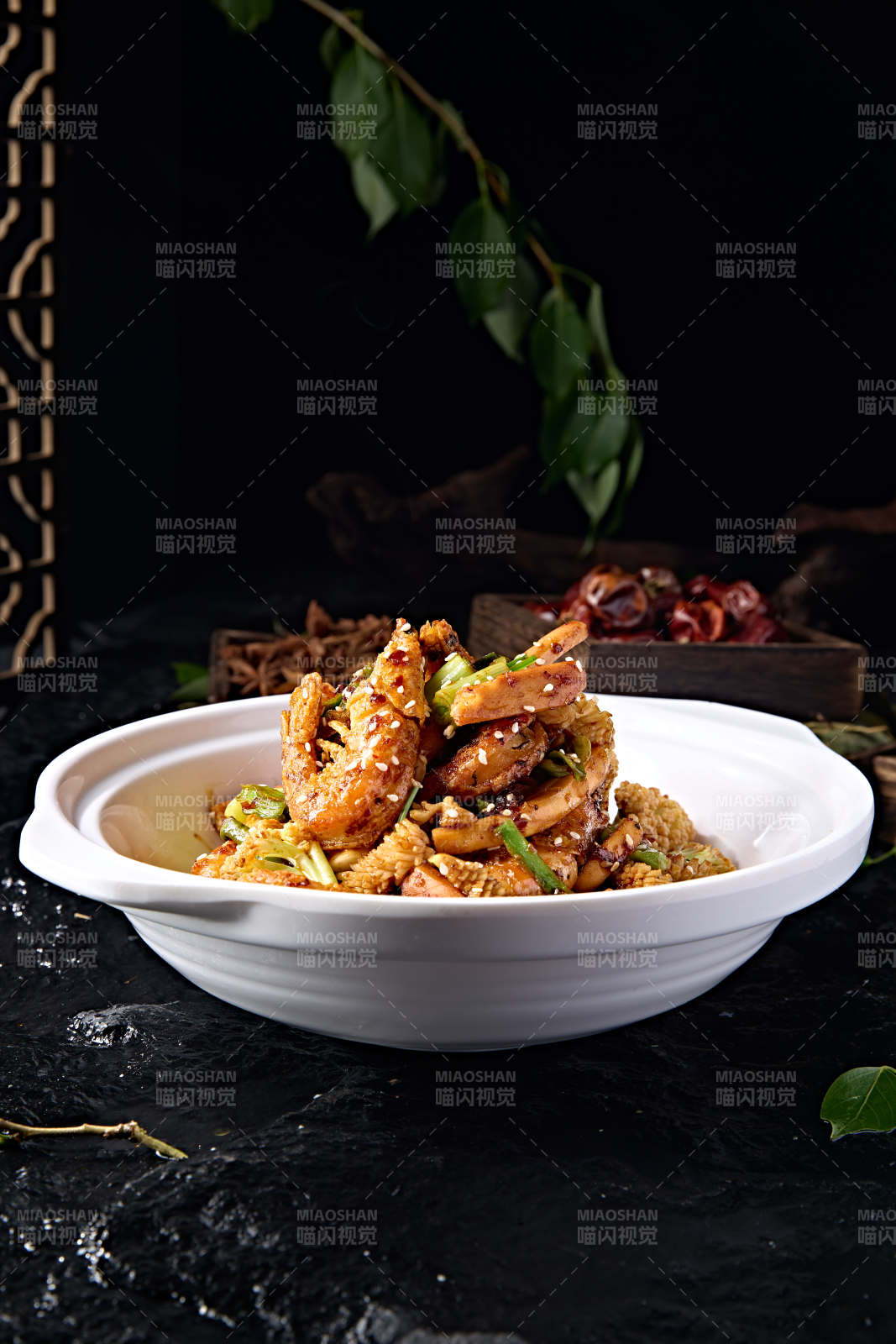 香锅鱿鱼卷土豆菜花烹大虾