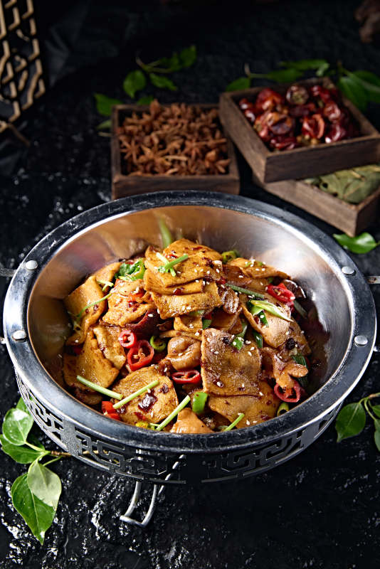 锅仔香辣豆豉肥肠千页豆腐