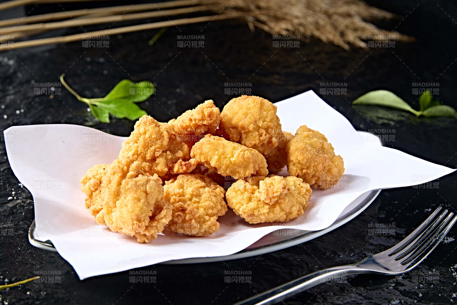 快餐美食油炸鸡米花图片