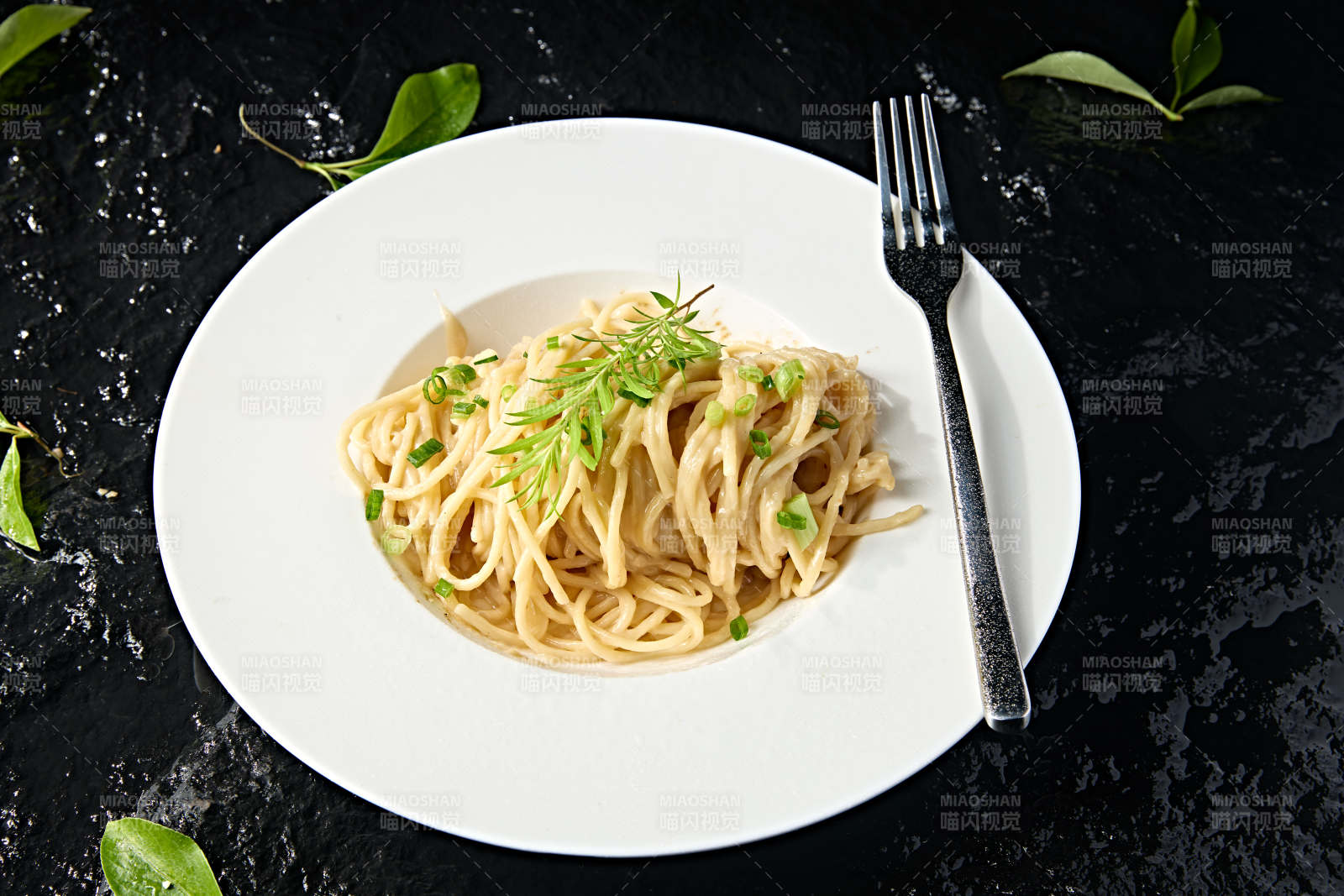 西餐美食奶油芝士意面