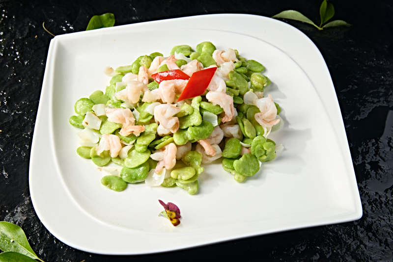 中餐美食百合蚕豆清炒大虾仁