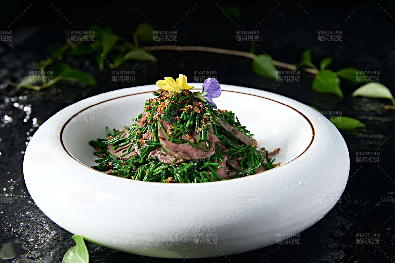 美味涼菜藜麥沙蔥涼拌牛腱肉