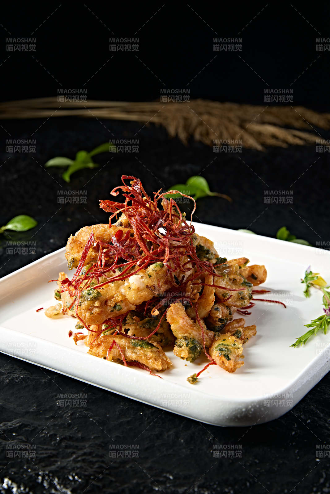 總參沒事辣椒絲蔥香炸大蝦