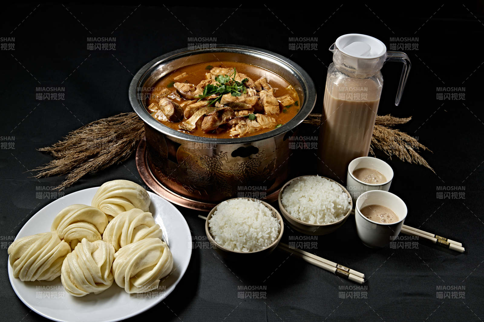 鍋仔醬香燉湖魚配主食套餐