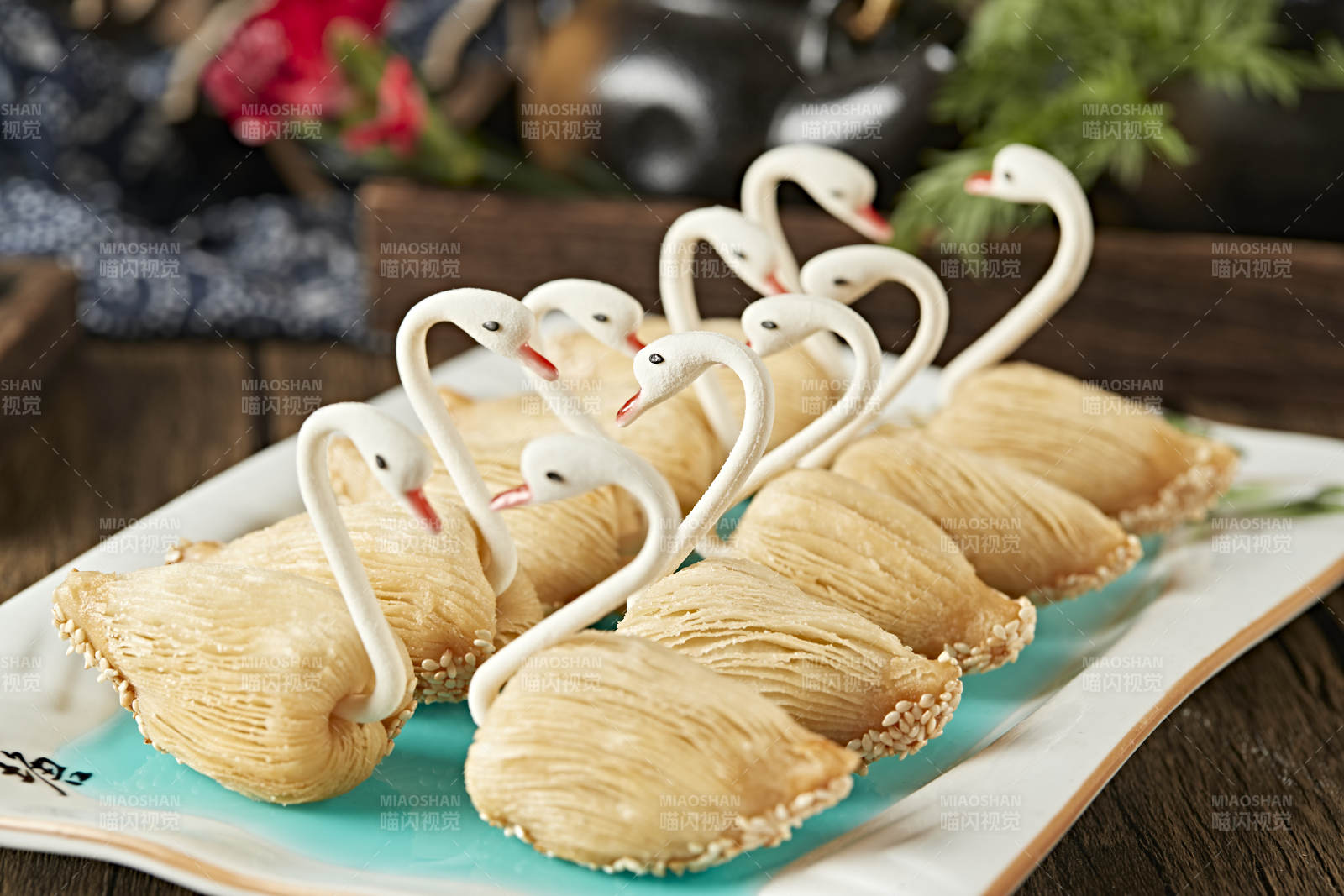 港式茶餐天鵝榴蓮酥