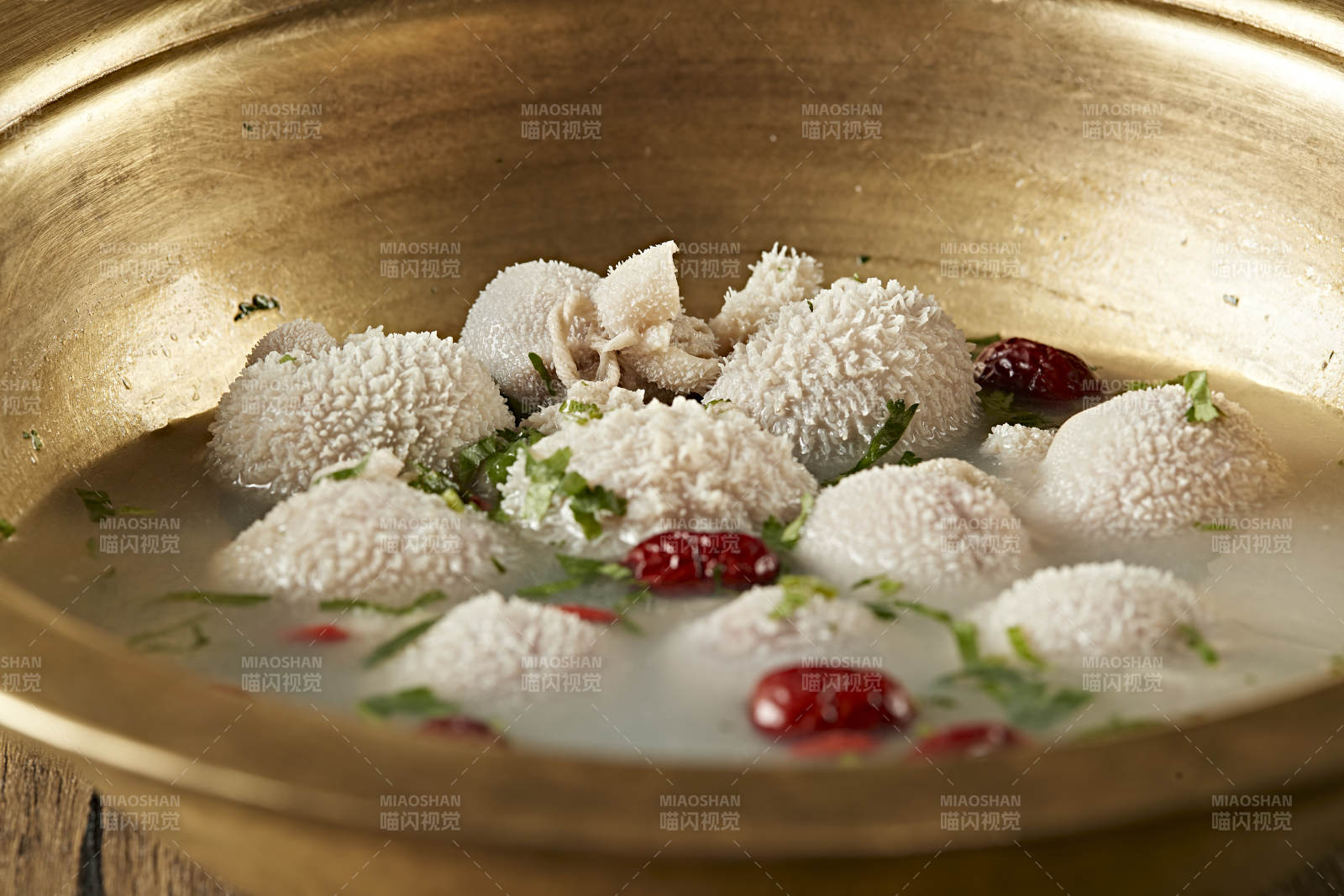 內蒙藍旗傳統美食水煮肚包肉