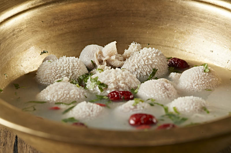 內蒙藍旗傳統美食水煮肚包肉