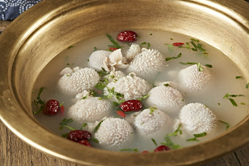 內蒙藍旗傳統美食水煮肚包肉