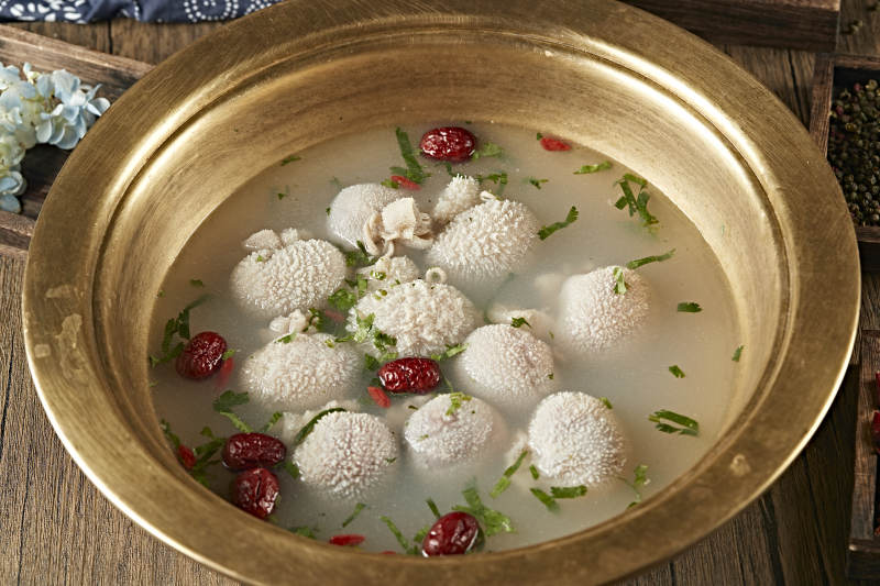 內蒙藍旗傳統美食水煮肚包肉