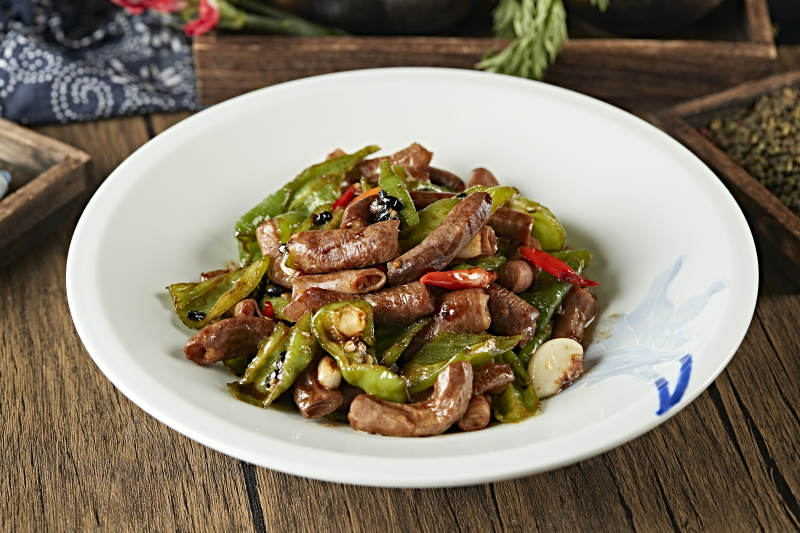 豆豉杭椒炒肥肠