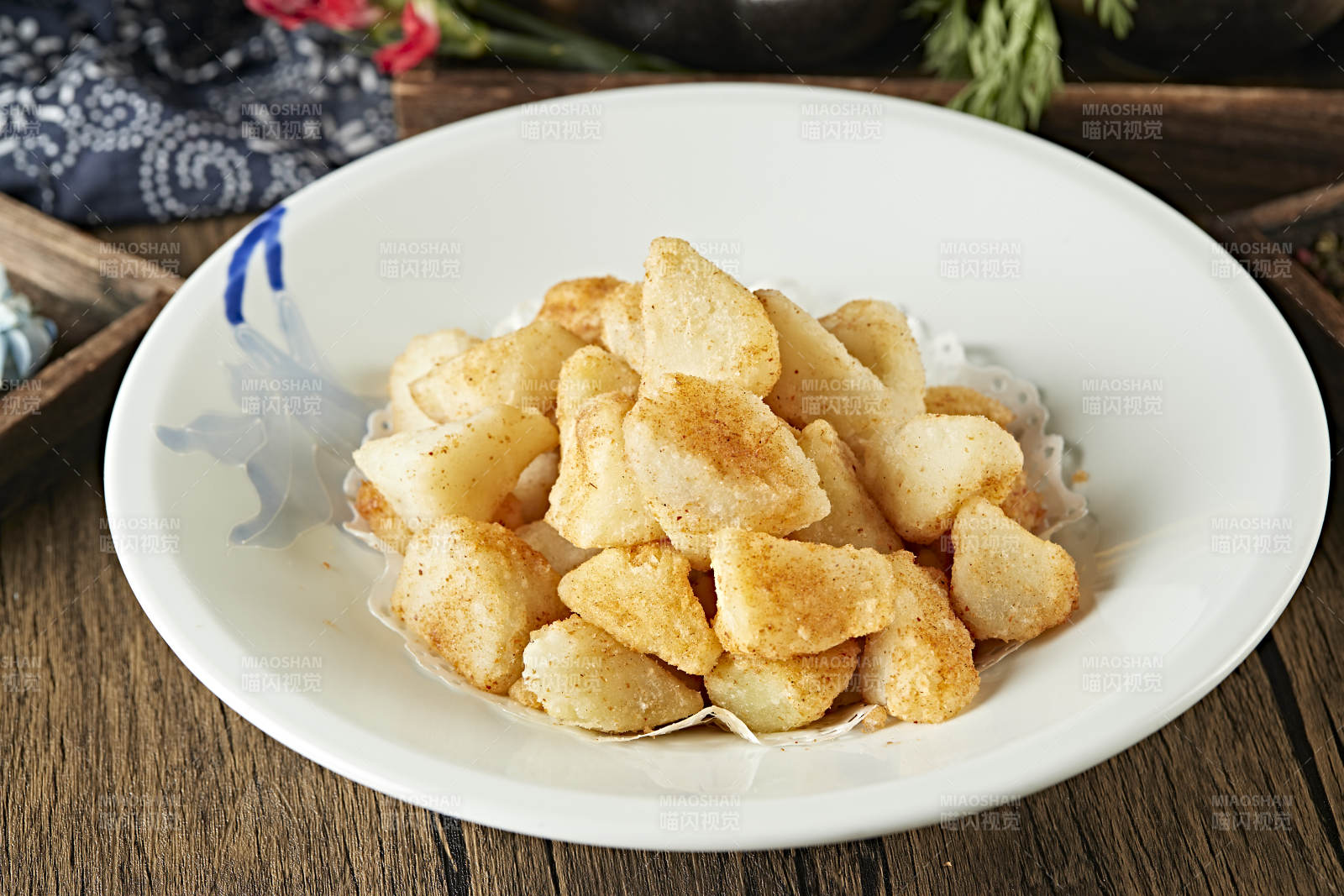 椒盐散粉油炸土豆块