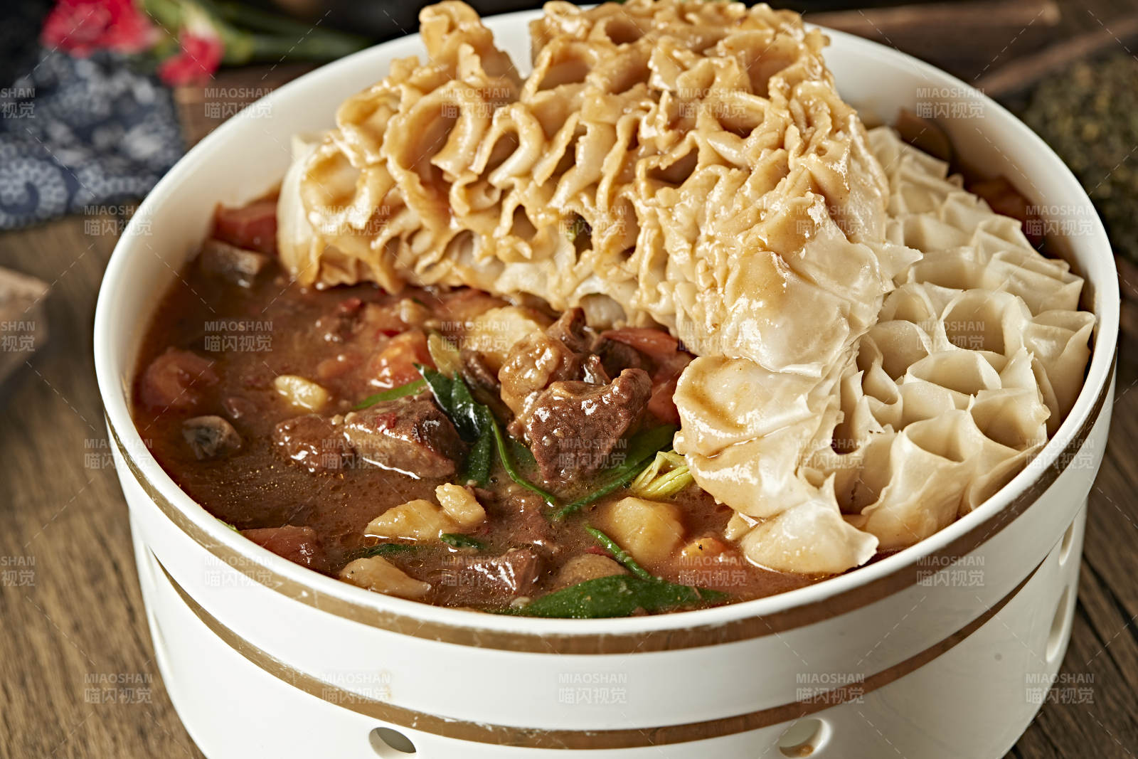 一品莜面栲姥姥