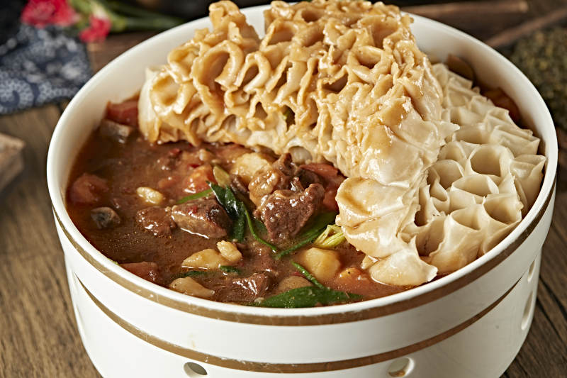 一品莜面栲姥姥