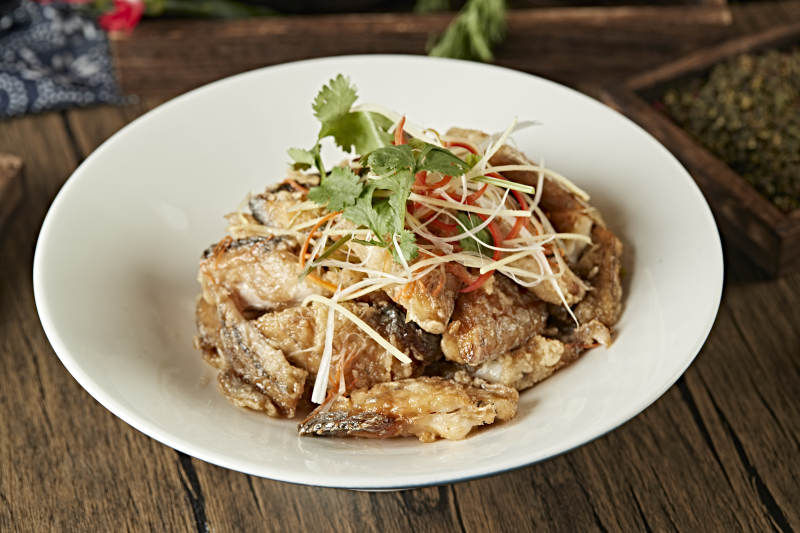 美味香酥带鱼段