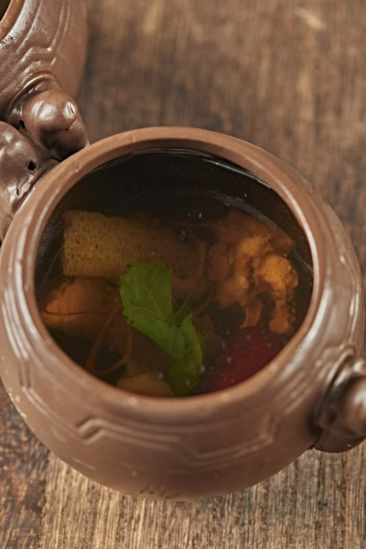 竹荪松茸排骨枸杞汤