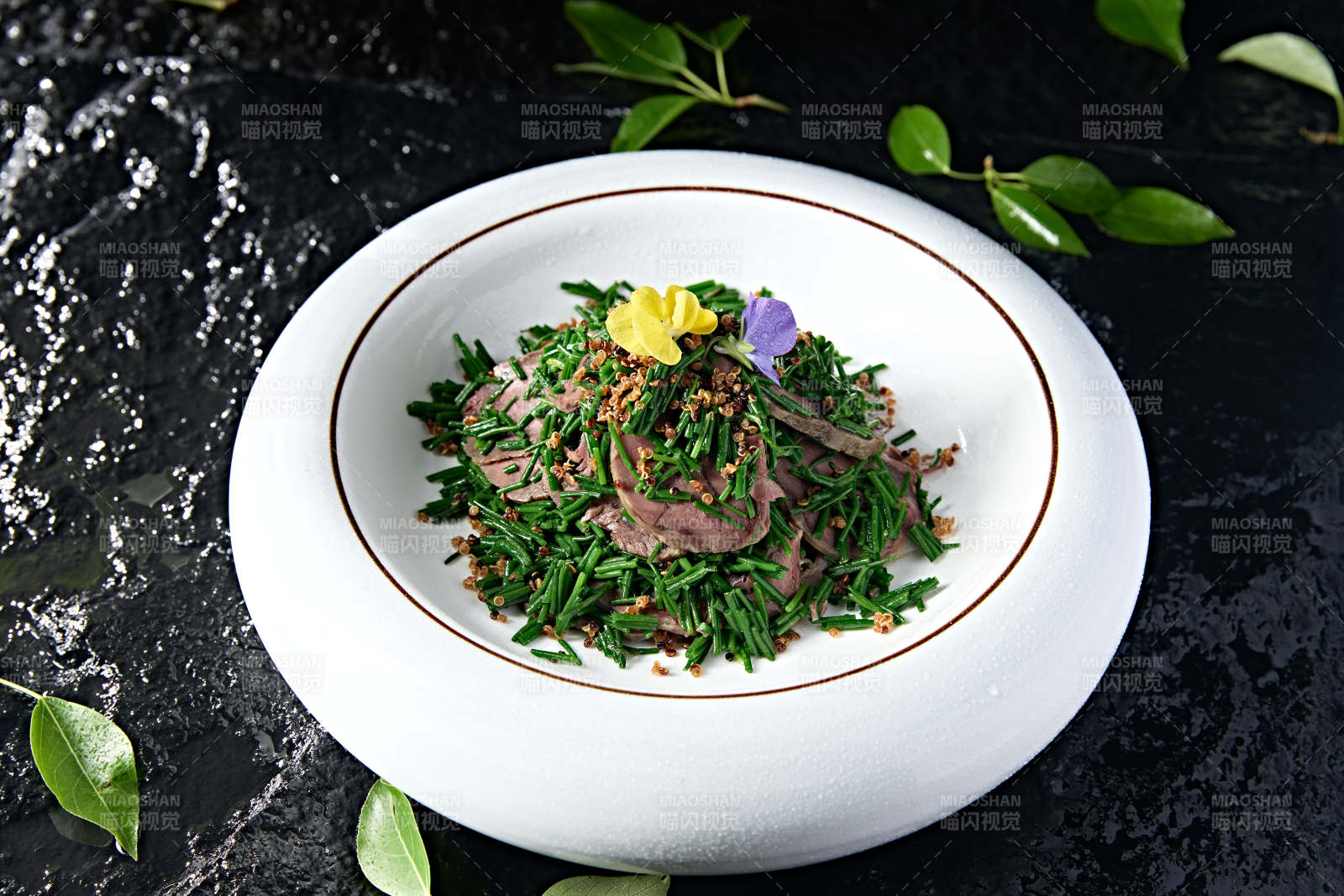 美味涼菜藜麥沙蔥涼拌牛腱肉