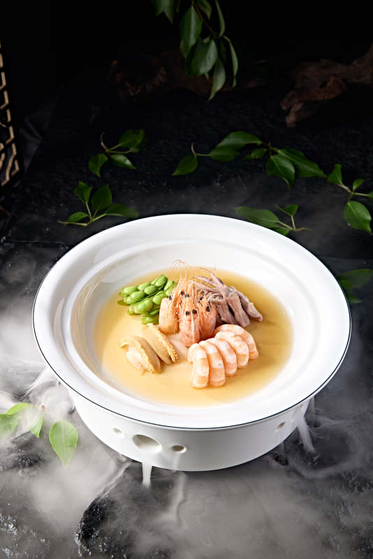 精美小菜捞汁海鲜汇