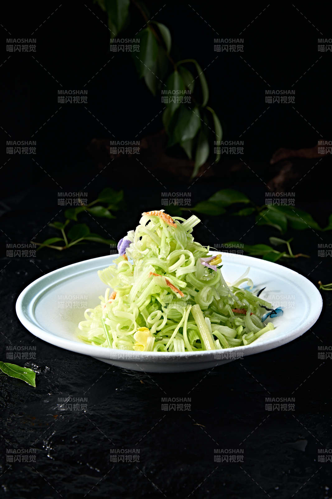 美味凉菜虾干凉拌西芹丝