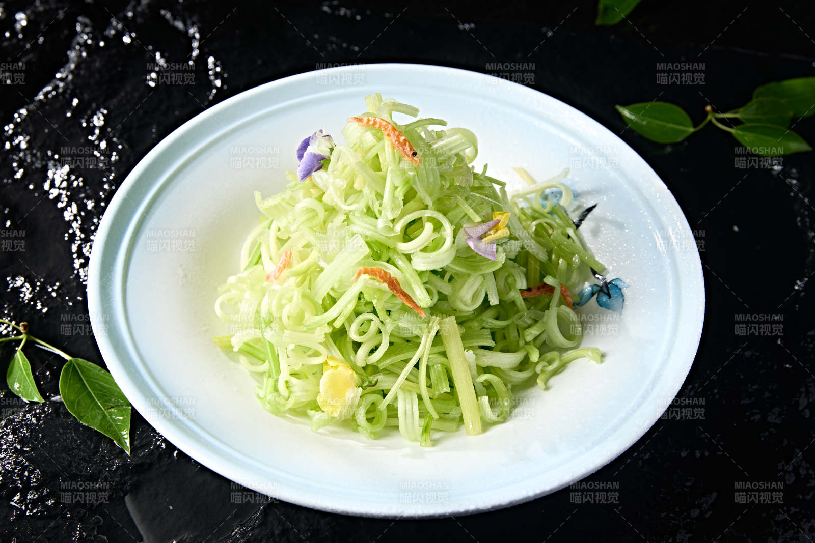 美味凉菜虾干凉拌西芹丝