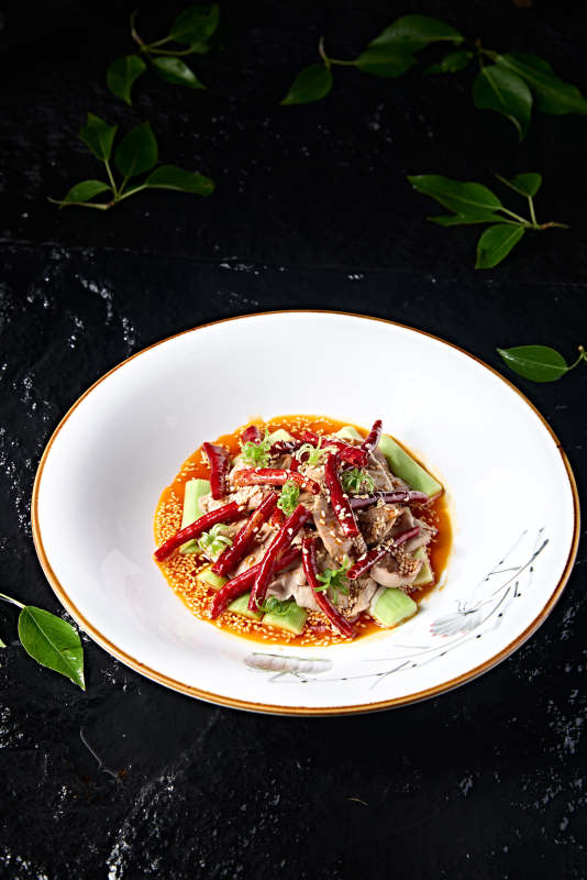 精美凉菜红油香辣芝香小腰片