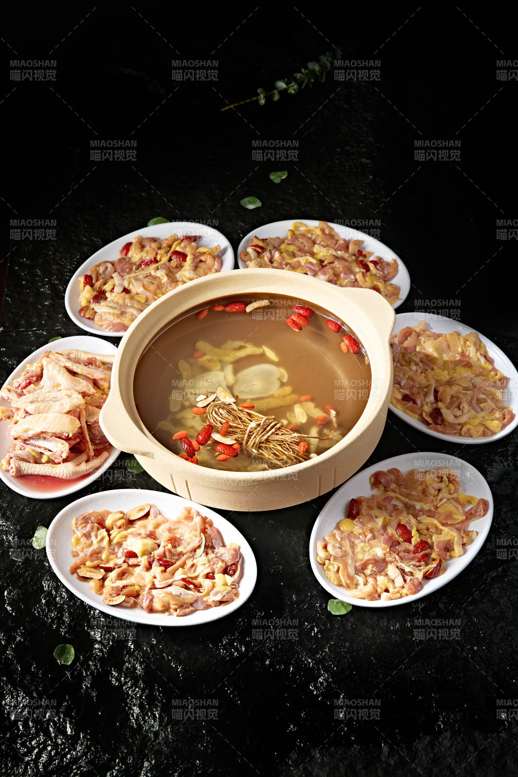 砂锅药膳滋补进补鸡肉锅