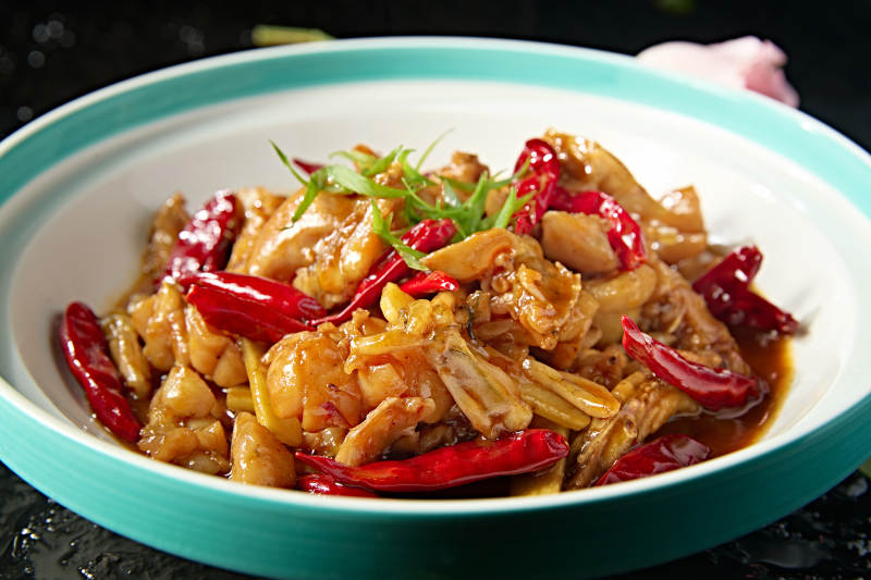 中餐湘菜美味爆辣仔姜烧牛蛙