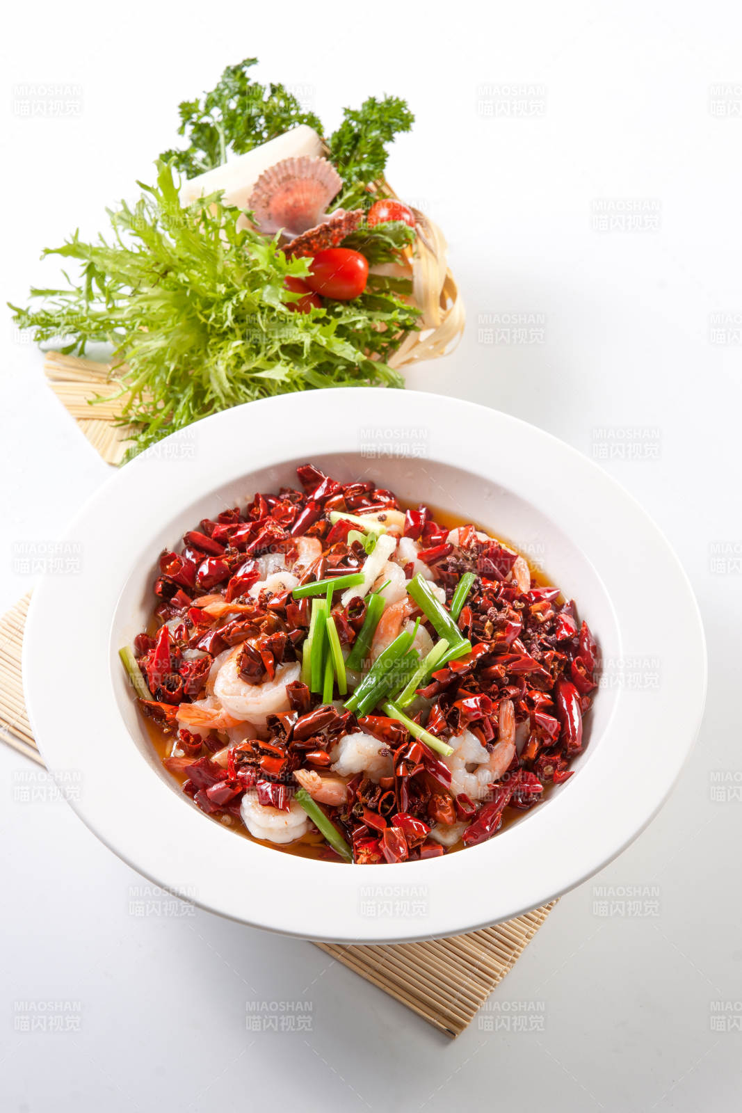 葱香水煮大虾仁