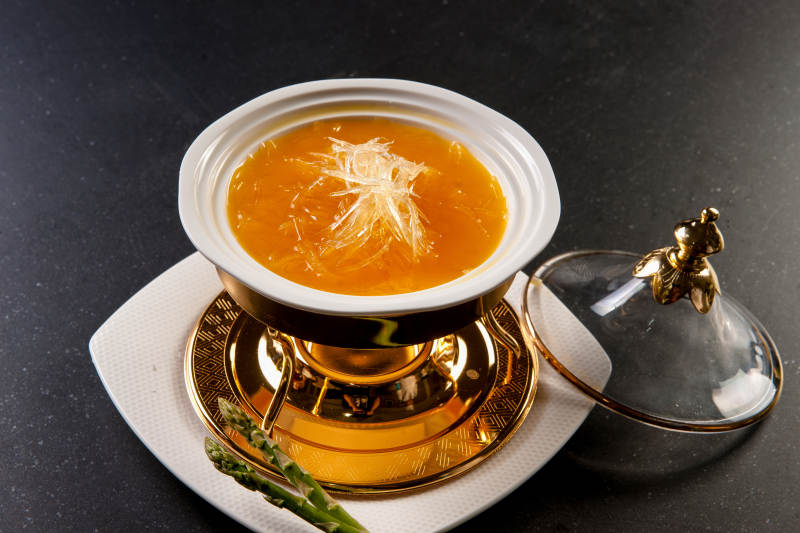 滋補養生撈汁魚翅