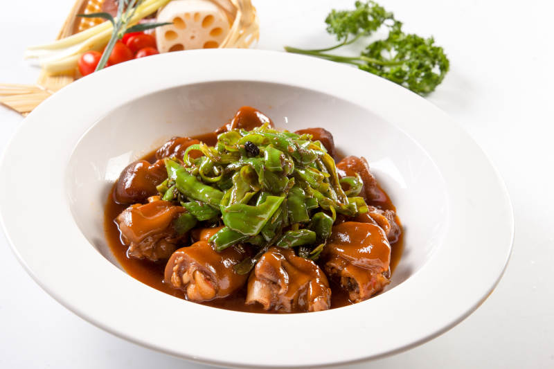 豆豉泰椒猪蹄块