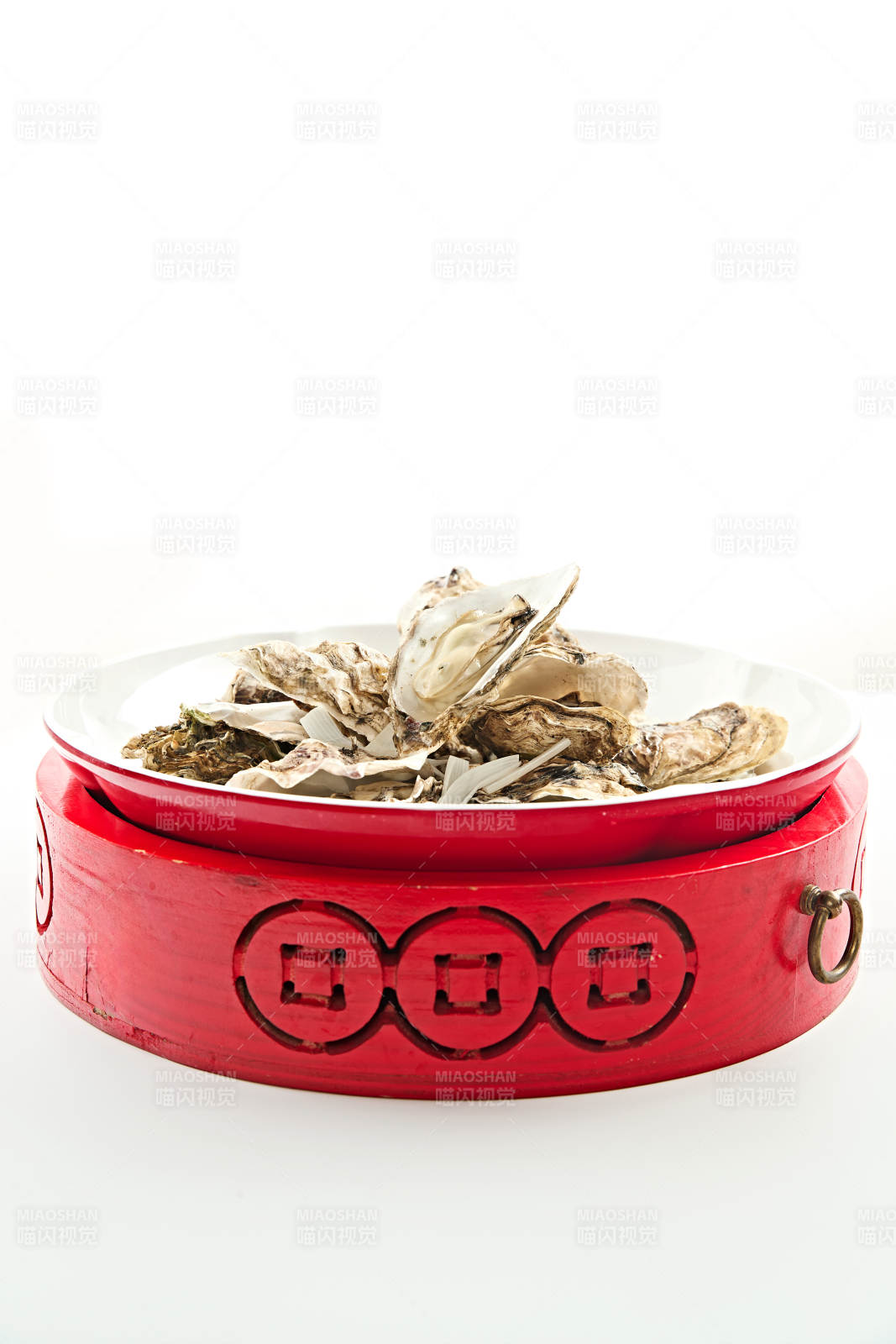 夏季大排档美食蒸大生蚝