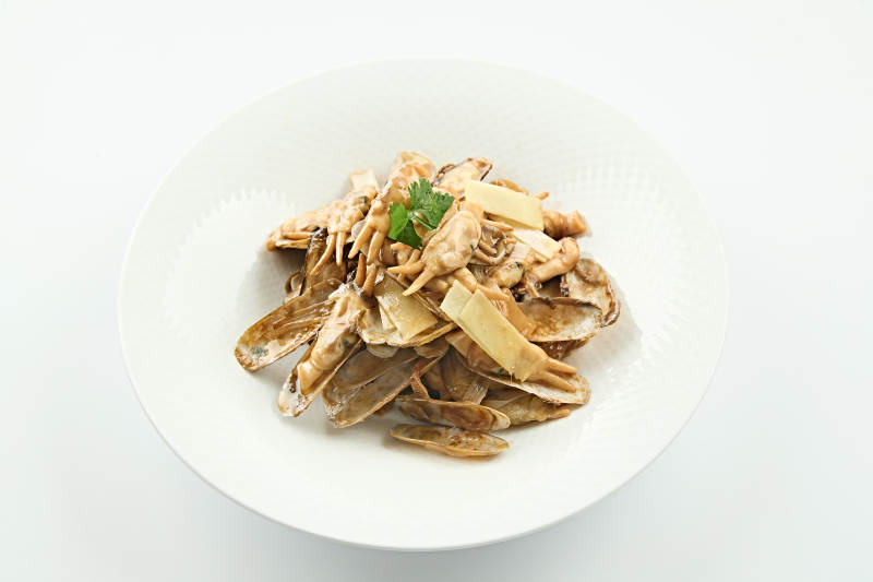 夏季大排档美食爆炒蛏子